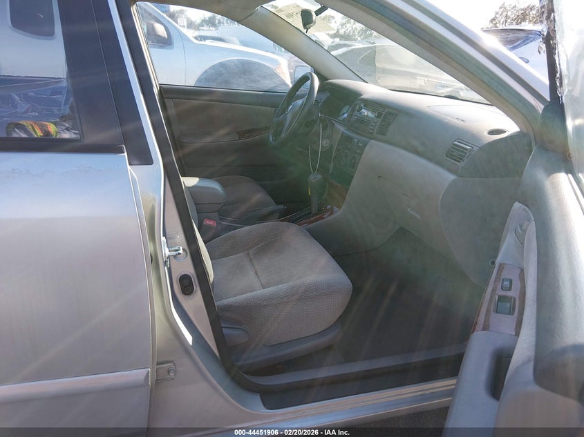 2004 Toyota Corolla Le