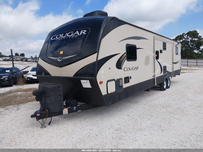 2019 KEYSTONE COUGAR 34TSB auction photo 2
