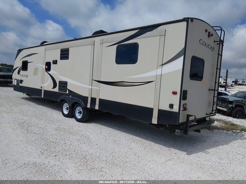 2019 KEYSTONE COUGAR 34TSB auction photo 3