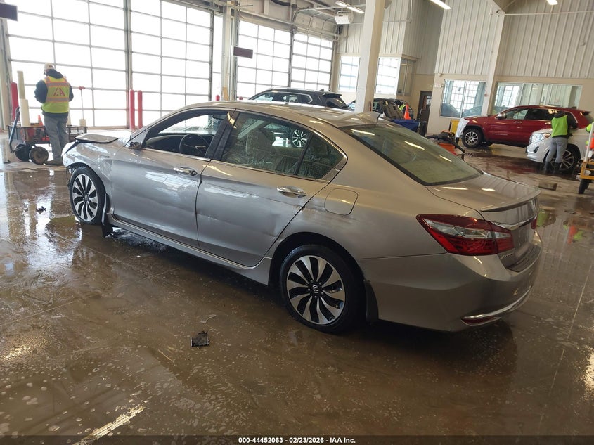 VIN JHMCR6F7XHC026060 2017 HONDA ACCORD HYBRID TOURING