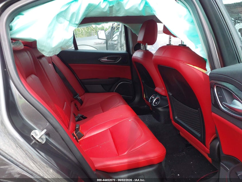 2021 Alfa Romeo Giulia Awd VIN: ZARFANAN2M7643631 Lot: 44452070