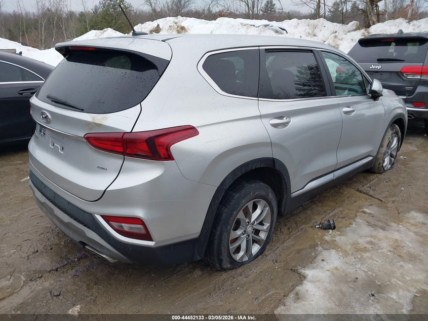 2020 Hyundai Santa Fe Se