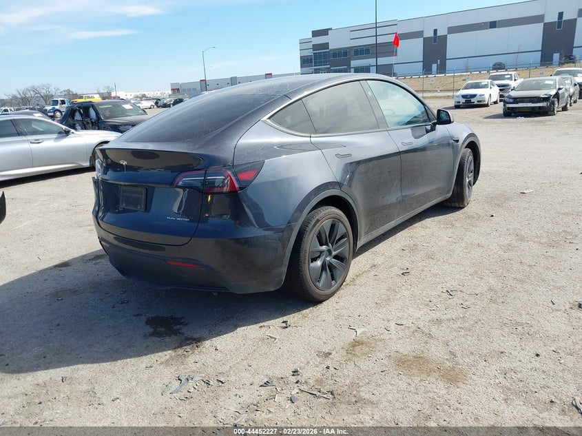 2024 Tesla Model Y Long Range Dual Motor All-Wheel Drive