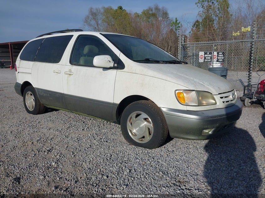2002 Toyota Sienna Xle