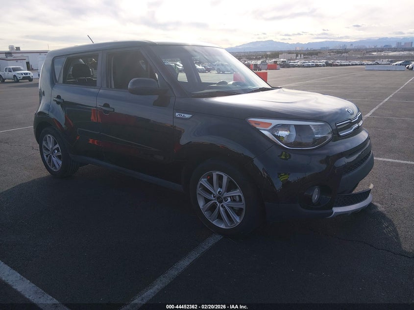 2017 Kia Soul +
