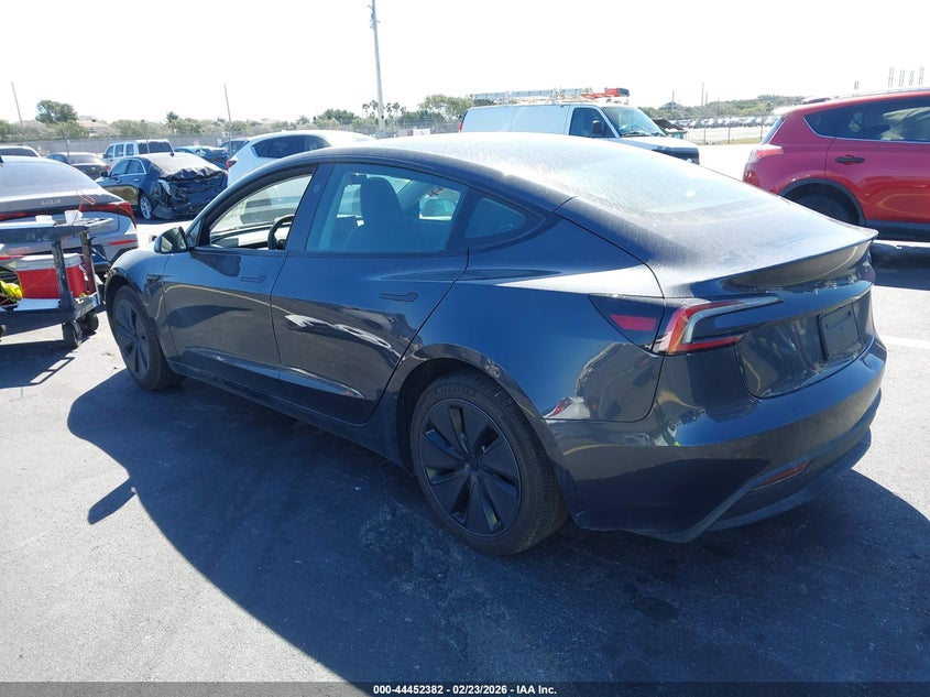 2025 Tesla Model 3 Long Range Rear-Wheel Drive/Standard Rear-Wheel Drive