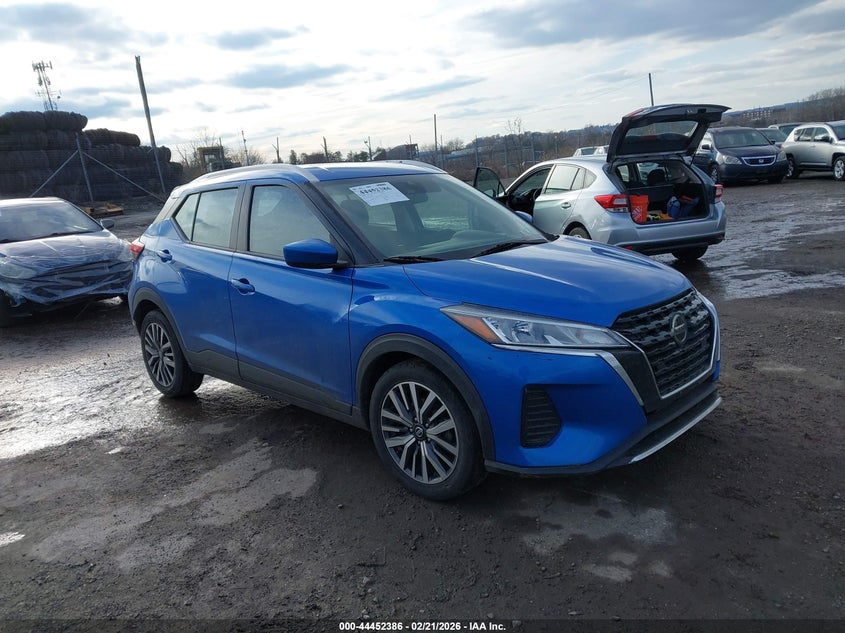 2021 Nissan Kicks Sv Xtronic Cvt