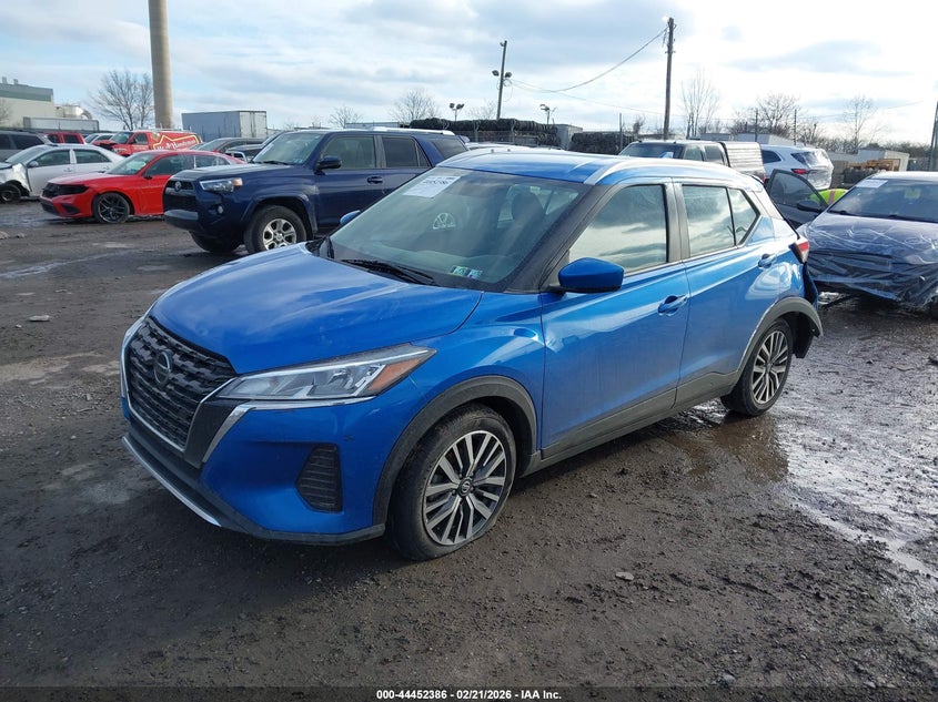 2021 Nissan Kicks Sv Xtronic Cvt