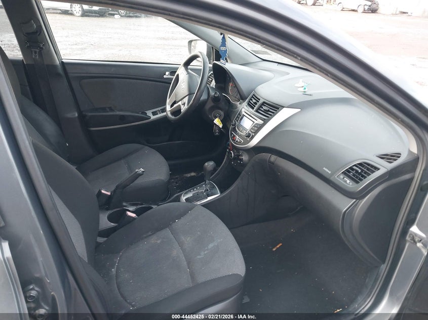 2012 Hyundai Accent Gs