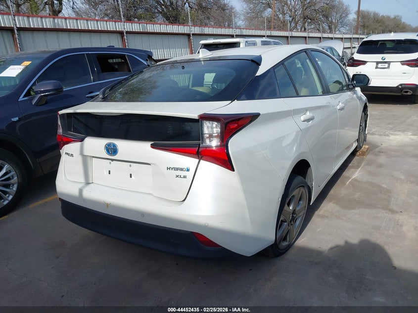 2019 Toyota Prius Xle