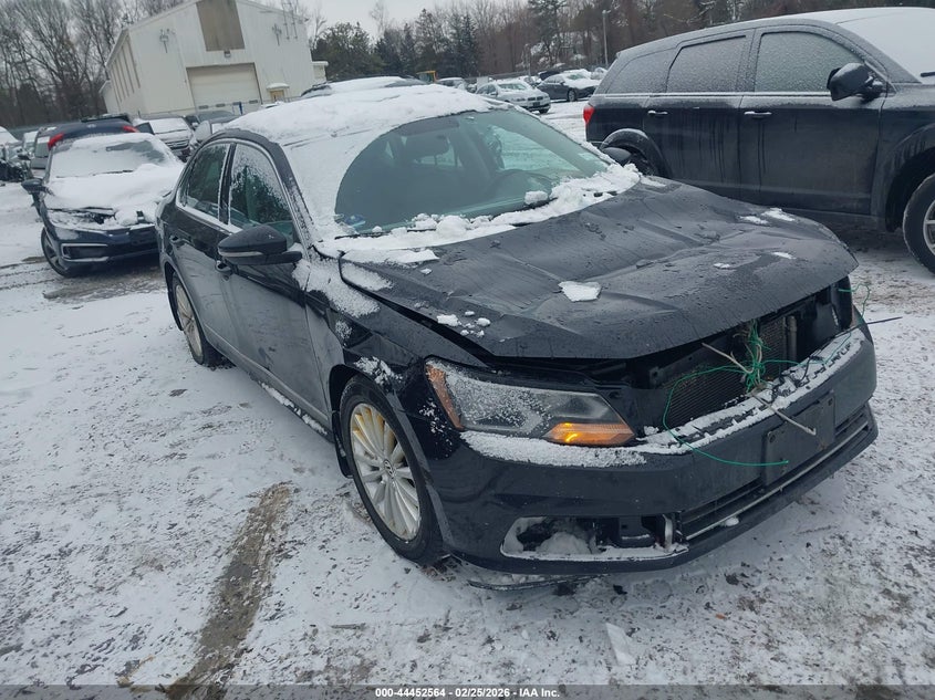 2017 Volkswagen Passat 1.8T Se