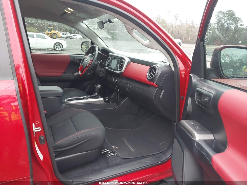 2016 Toyota Tacoma Sr5