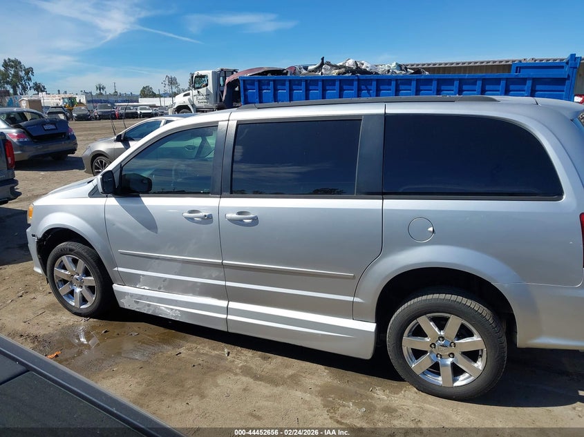 2012 Dodge Caravan 3.6 Grand Sxt silver Lot 111044452656 Vin 2C4RDGCG1CR284469