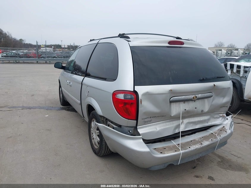 2006 Chrysler Town & Country Touring
