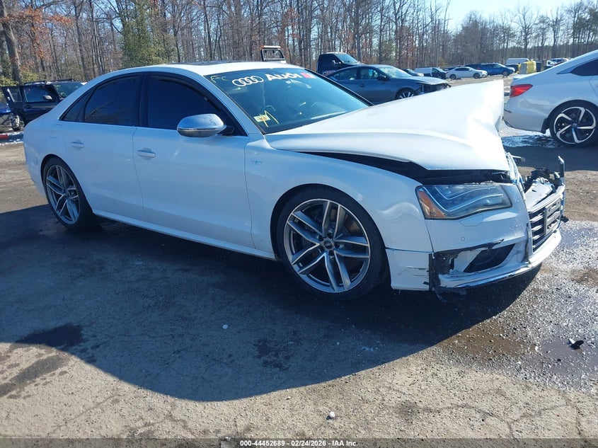 2013 AUDI S8 4.0T