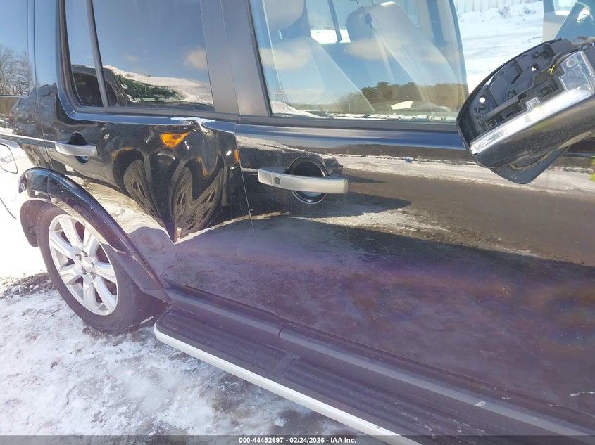 2016 Land Rover Lr4 VIN: SALAG2V69GA796754 Lot: 44452697