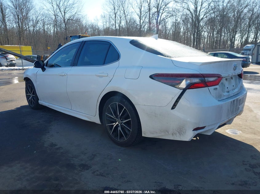 2022 Toyota Camry Se