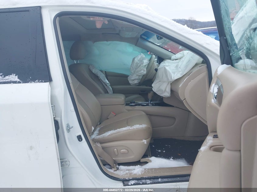 2015 Nissan Pathfinder Platinum