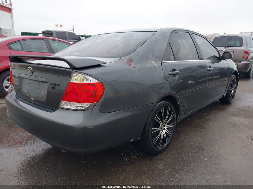 2005 Toyota Camry Se V6