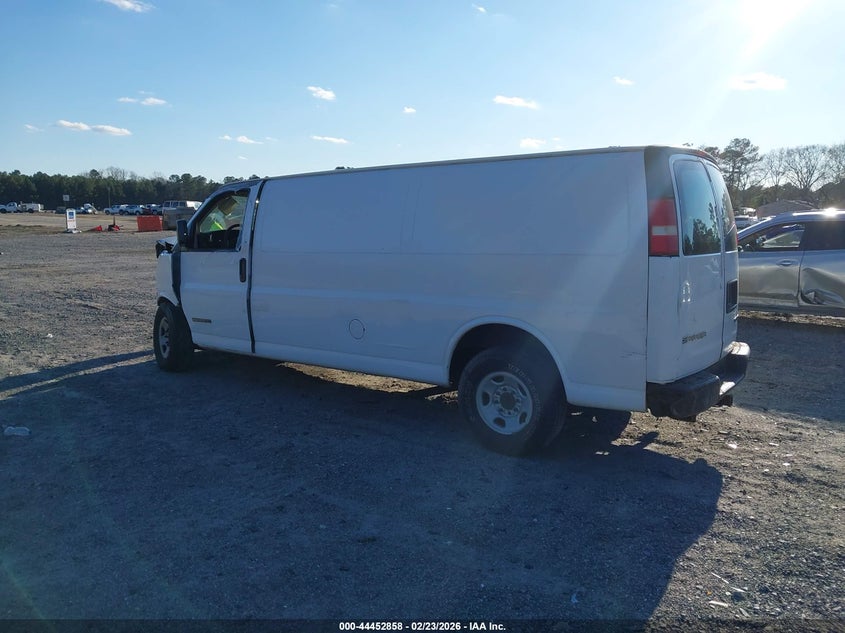 2006 GMC Savana Work Van