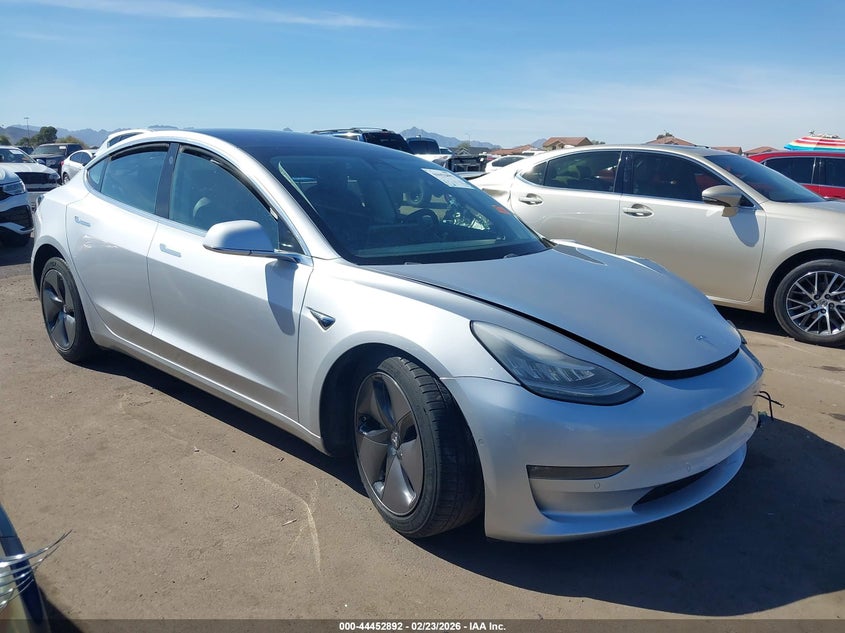 2018 Tesla Model 3 Long Range/Mid Range