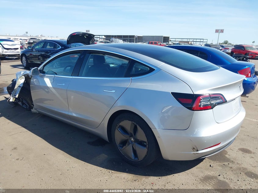 2018 Tesla Model 3 Long Range/Mid Range
