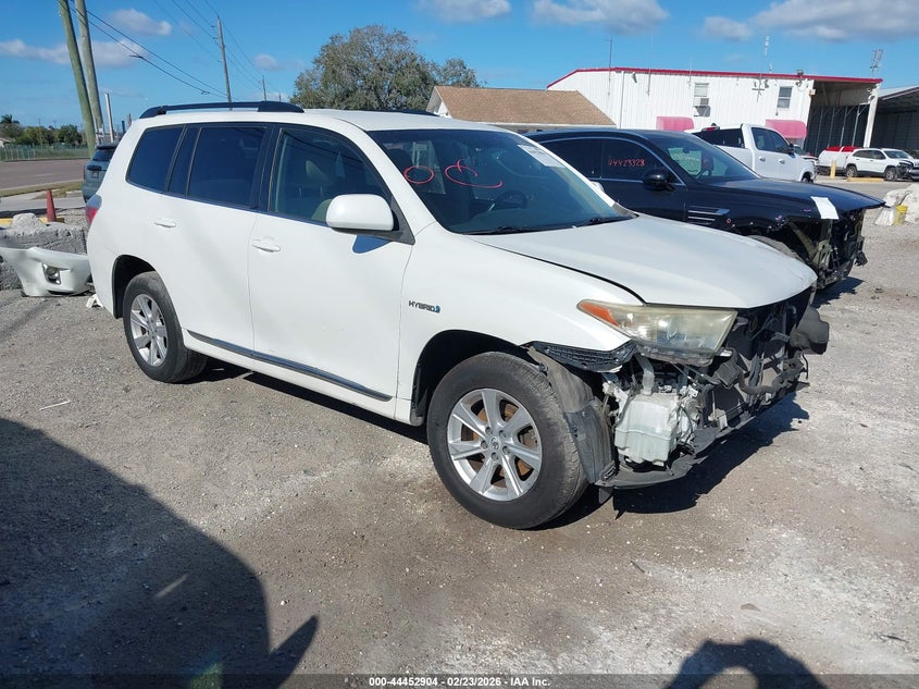2013 Toyota Highlander Hybrid Base V6