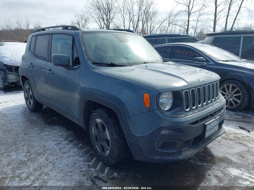 2017 Jeep Renegade Latitude Fwd