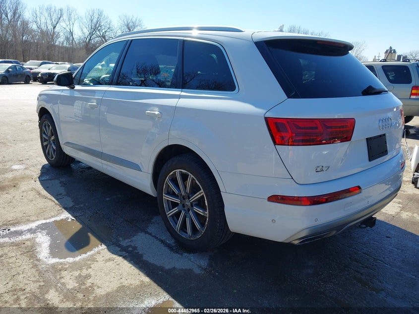 2019 Audi Q7 2.0 45 Premium 45 Se Premium white Lot 111044452965 Vin WA1LHAF77KD032997