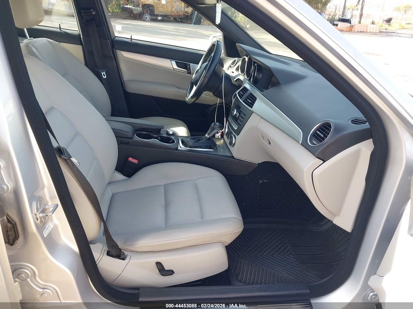 2012 Mercedes-Benz C 250 Sport