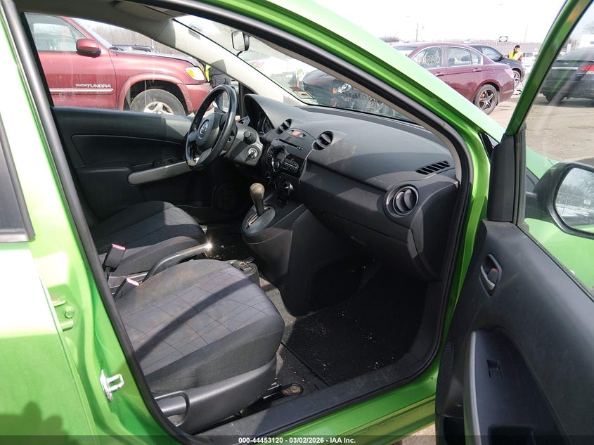 2013 Mazda Mazda2 Sport