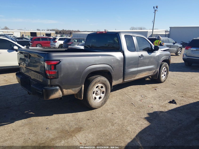 2024 Nissan Frontier King Cab S 4X4