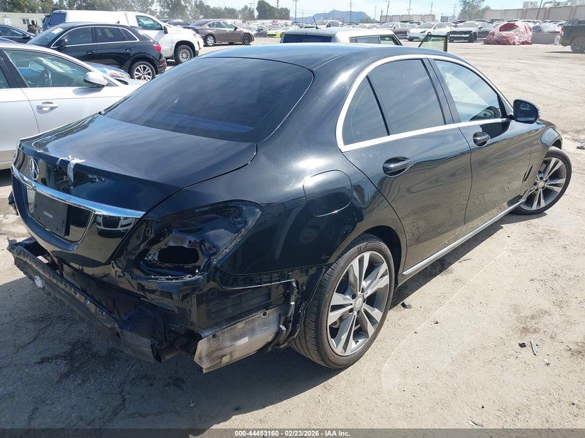 2016 Mercedes-Benz C 300