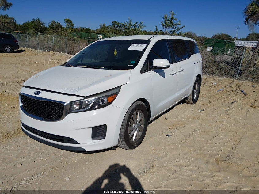 2016 Kia Sedona L