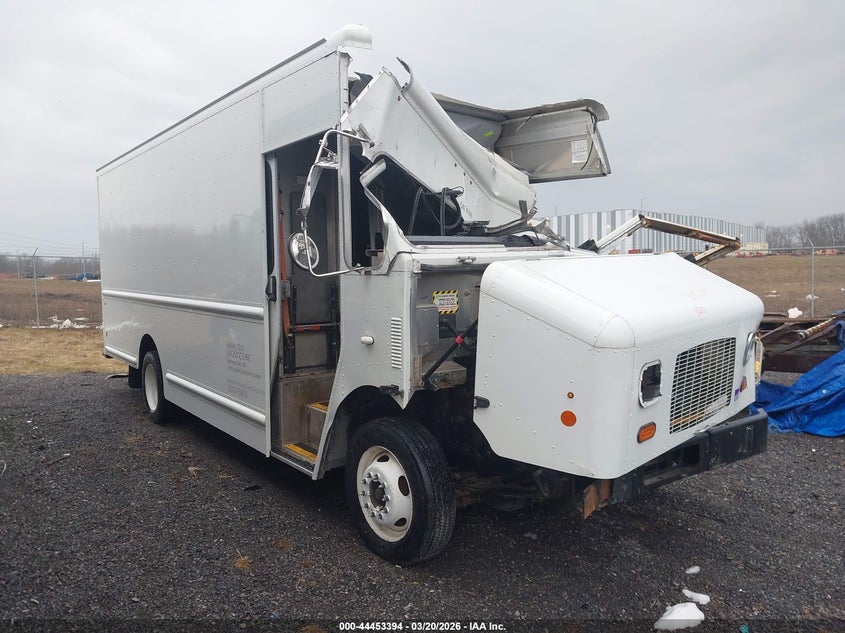 2022 Ford F-59 Commercial Stripped