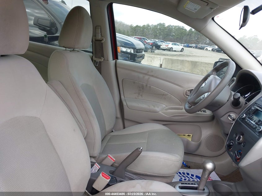 2015 Nissan Versa 1.6 Sv