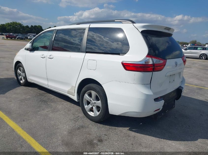 2017 Toyota Sienna Le 8 Passenger