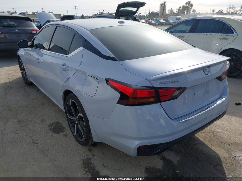 2023 Nissan Altima Sr Fwd