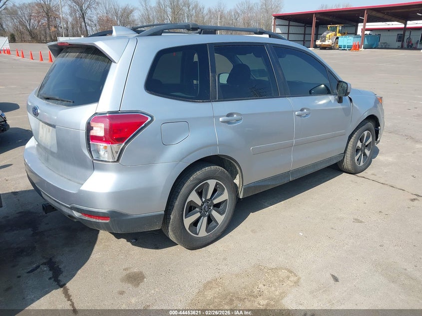 JF2SJAGC8HH527097 2017 Subaru Forester 2.5 2.5I Premium silver