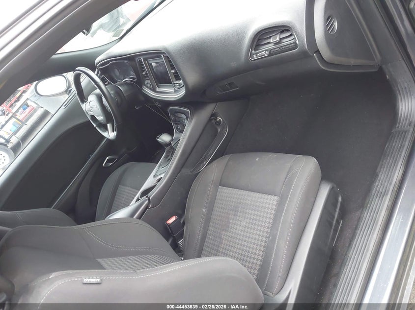 2019 Dodge Challenger Sxt