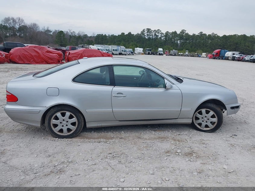 2000 Mercedes-Benz Clk 320 VIN: WDBLJ65G7YF132733 Lot: 44453710
