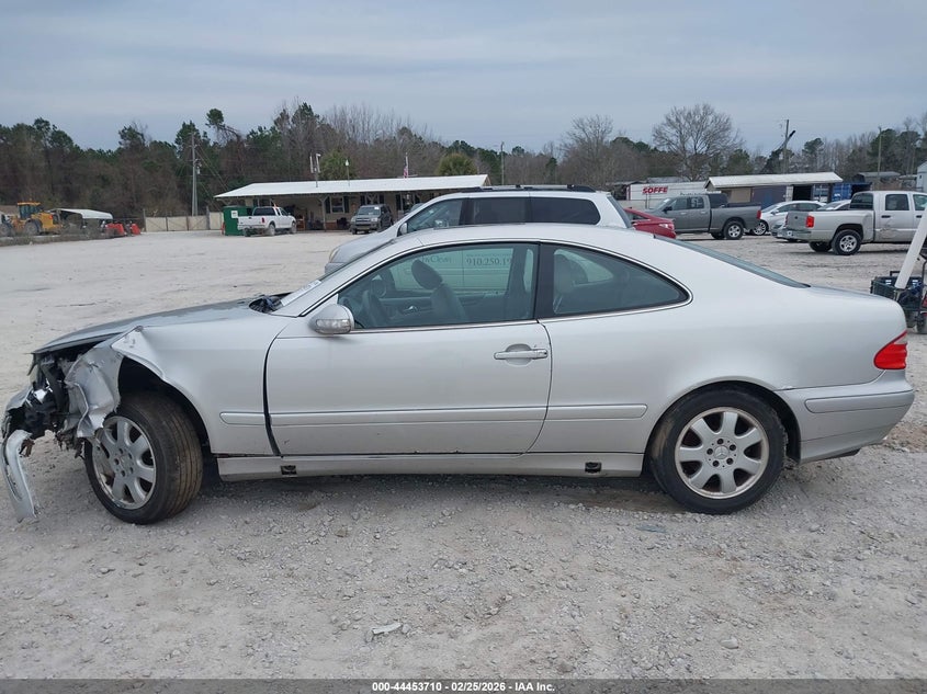 2000 Mercedes-Benz Clk 320 VIN: WDBLJ65G7YF132733 Lot: 44453710