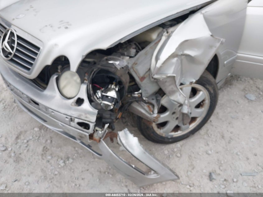 2000 Mercedes-Benz Clk 320 VIN: WDBLJ65G7YF132733 Lot: 44453710