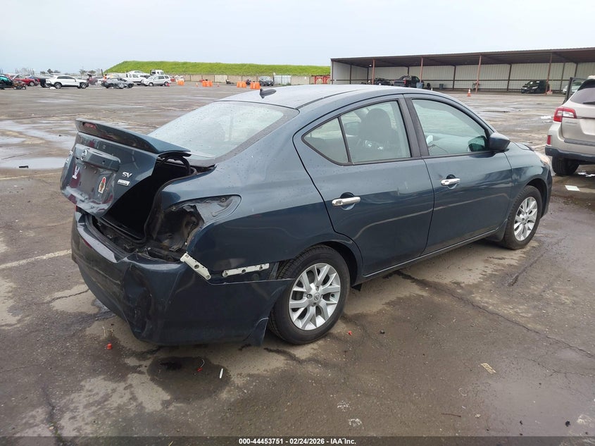 2017 Nissan Versa 1.6 Sv