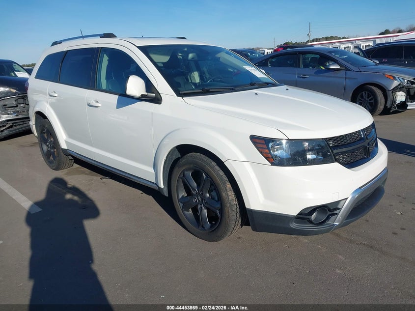 2020 Dodge Journey Crossroad