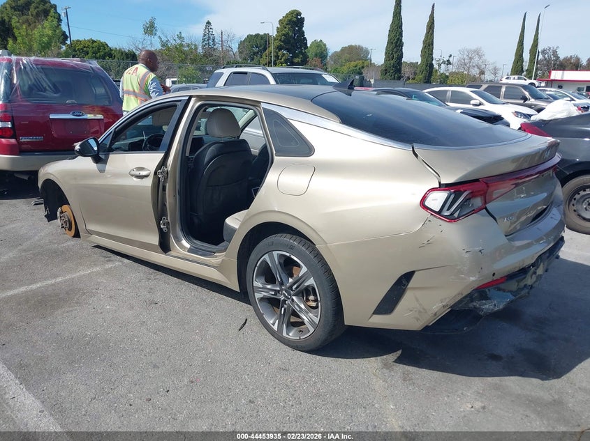 2022 Kia K5 Ex
