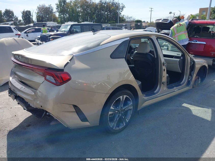 2022 Kia K5 Ex