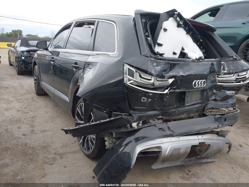 2017 Audi Q7 3.0T Premium