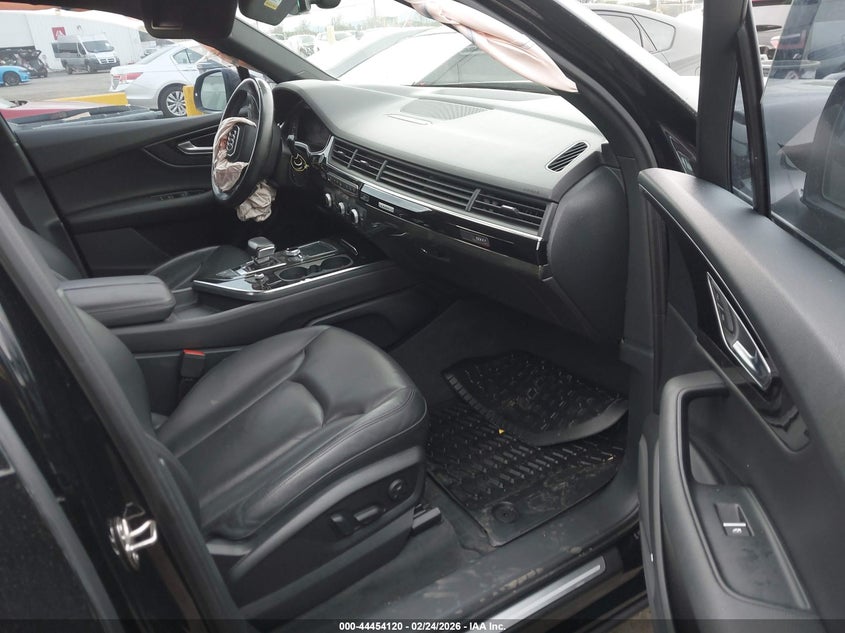 2017 Audi Q7 3.0T Premium