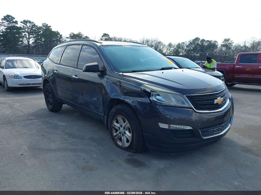 2015 CHEVROLET TRAVERSE LS